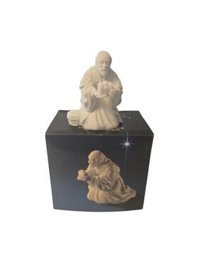 Vintage 1982 Avon The Magi Melchior White Porcelain Nativity Figurine READ